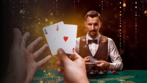 thần chú đánh bài thắng